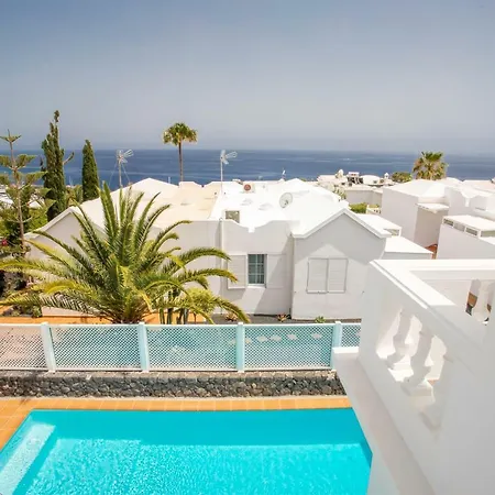 Felicidad Villa Puerto del Carmen (Lanzarote)