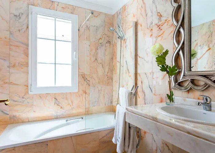 فيلة Felicidad بويرتو ذيل كارمين